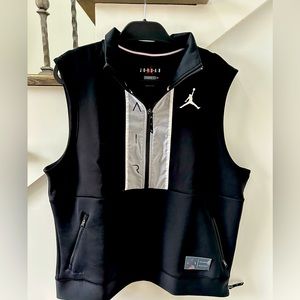 Air Jordan sleeveless half zip pullover